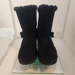 Black Koolaburra by UGG Arlene Short Boots suede Size 9W